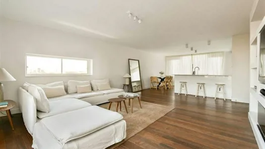 Apartments in Amsterdam Oud-Zuid - photo 2