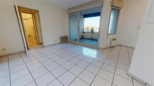 Apartments in Clermont-Ferrand - photo 1