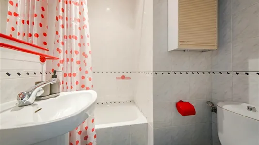 Rooms in Madrid Chamartín - photo 10