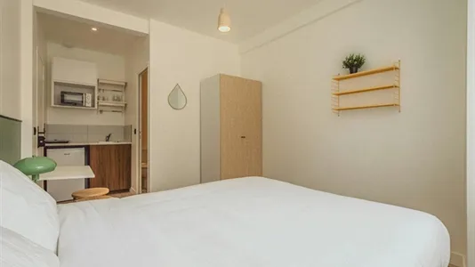 Rooms in Paris 19ème arrondissement - photo 3
