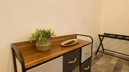 Apartments in Roma Municipio VIII – Appia Antica - photo 2