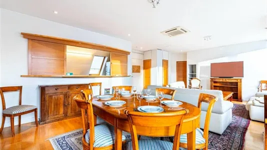 Apartments in Paris 8ème arrondissement - photo 6