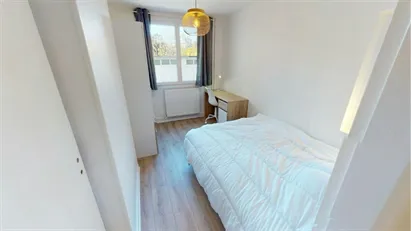 Room for rent in Grenoble, Auvergne-Rhône-Alpes
