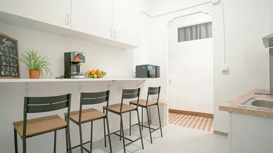 Rooms in Valencia Ciutat Vella - photo 6