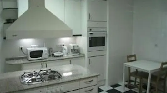 Rooms in Barcelona Les Corts - photo 10