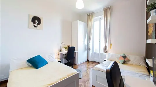 Rooms in Milano Zona 5 - Vigentino, Chiaravalle, Gratosoglio - photo 2