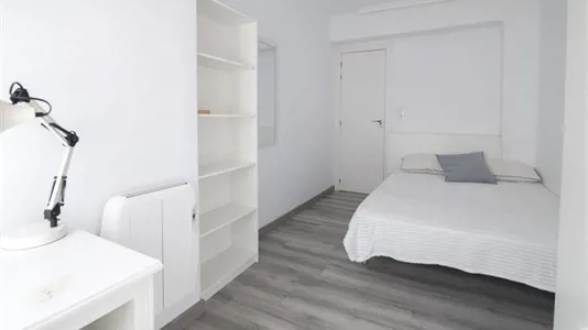 Rooms in Tavernes Blanques - photo 1