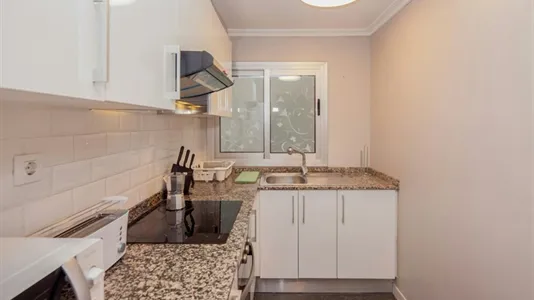 Rooms in Valencia Algirós - photo 10