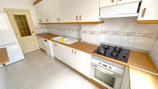 Rooms in Tavernes Blanques - photo 10