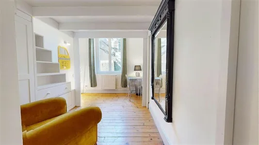 Rooms in Saint-Étienne - photo 2