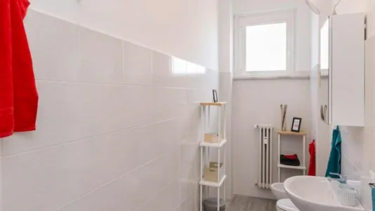 Rooms in Buccinasco - photo 9