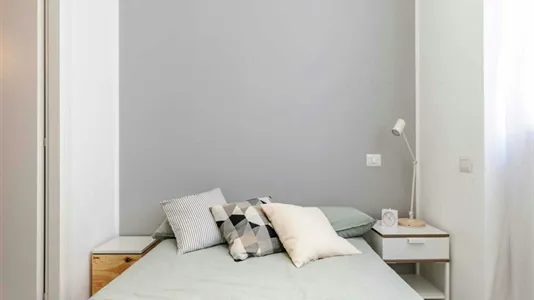 Rooms in Milano Zona 5 - Vigentino, Chiaravalle, Gratosoglio - photo 1