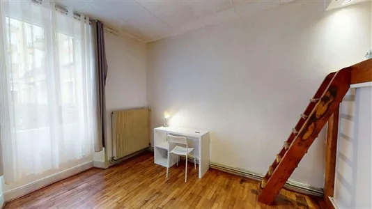 Apartments in Grenoble - photo 3