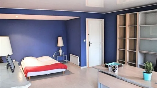 Rooms in Marseille 6ème arrondissement - photo 2
