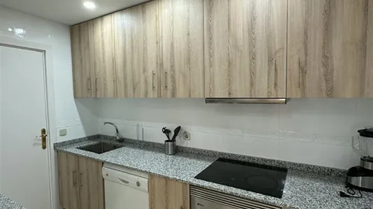 Rooms in Madrid Salamanca - photo 7