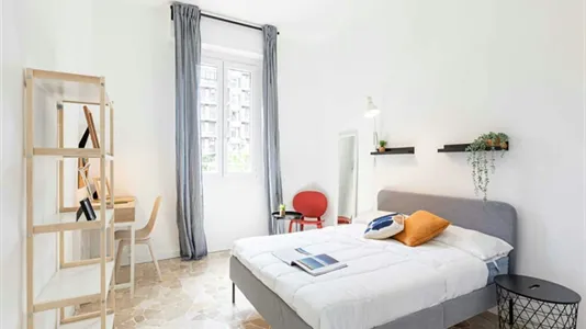 Rooms in Milano Zona 6 - Barona, Lorenteggio - photo 2