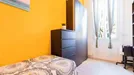 Room for rent, Bologna, Emilia-Romagna, Viale Alfredo Oriani