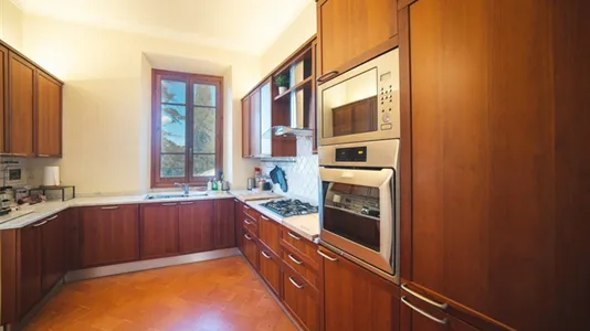 Houses in Fiesole - photo 4