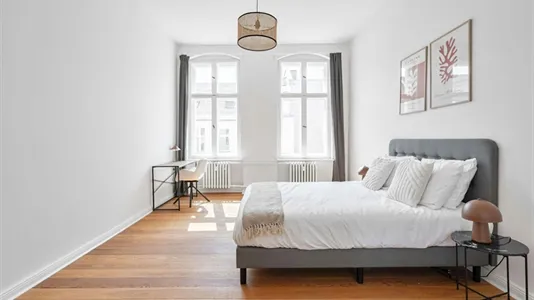 Apartments in Berlin Charlottenburg-Wilmersdorf - photo 9