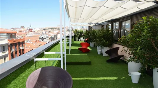 Rooms in Madrid Chamberí - photo 5