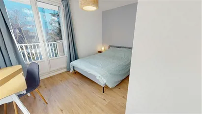 Room for rent in Grenoble, Auvergne-Rhône-Alpes