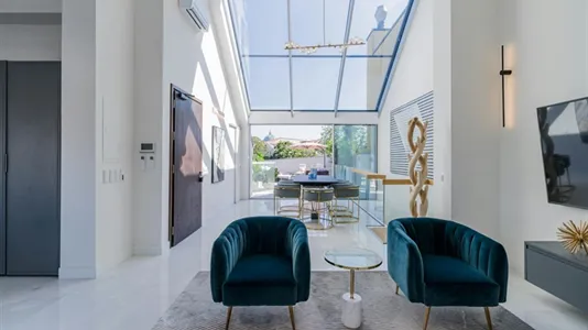 Apartments in Berlin Mitte - photo 4