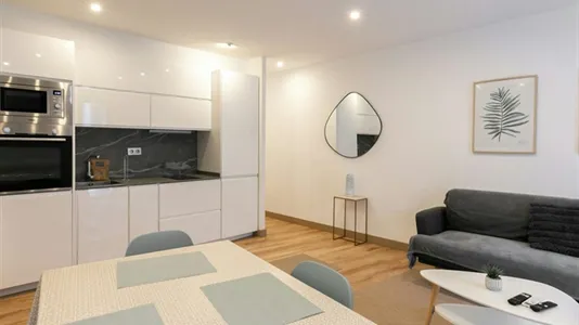 Apartments in Barcelona Sants-Montjuïc - photo 2