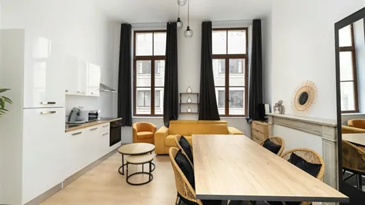 Apartments in Stad Brussel - photo 2