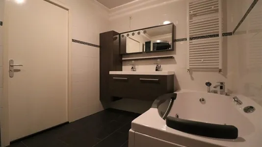 Houses in Location is not specified - photo 6