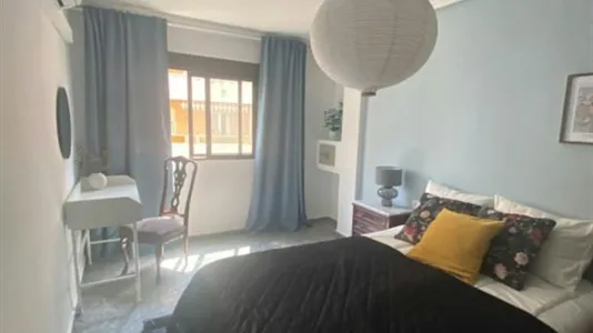 Rooms in Valencia Camins al Grau - photo 2
