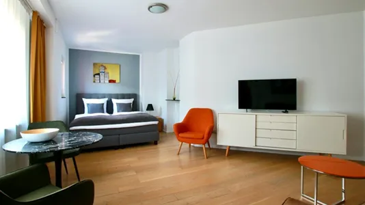 Apartments in Cologne Innenstadt - photo 6