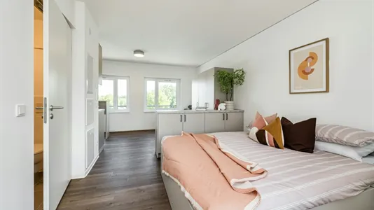 Apartments in Berlin Lichtenberg - photo 1