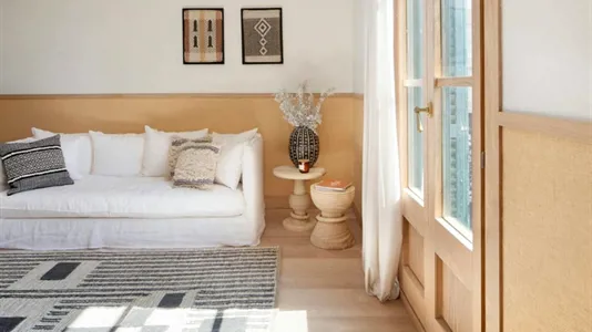 Apartments in Barcelona Les Corts - photo 2