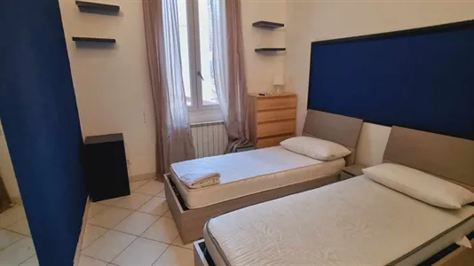 Rooms in Florence - photo 9