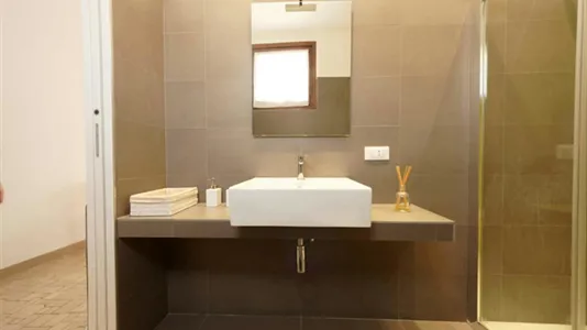 Apartments in Sesto San Giovanni - photo 8