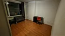 Room for rent, Leiden, South Holland, &lt;span class=&quot;blurred street&quot; onclick=&quot;ProcessAdRequest(9539299)&quot;&gt;&lt;span class=&quot;hint&quot;&gt;See streetname&lt;/span&gt;[xxxxxxxxxxxxx]&lt;/span&gt;