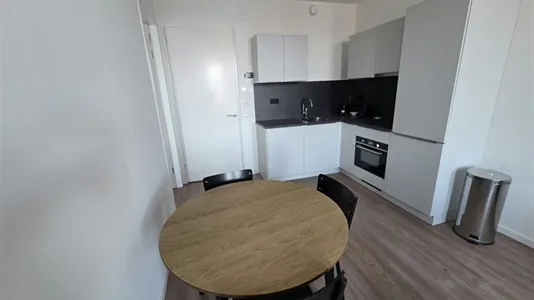 Apartments in Vlaardingen - photo 2