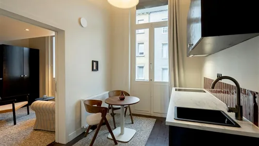 Apartments in Stad Antwerp - photo 7