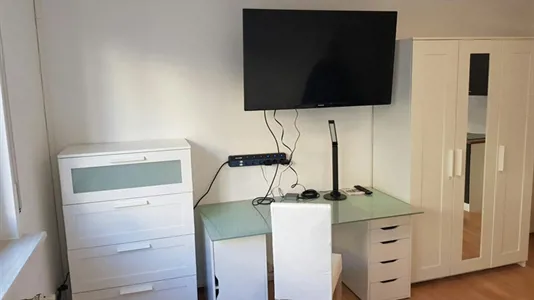Rooms in Offenbach am Main - photo 2