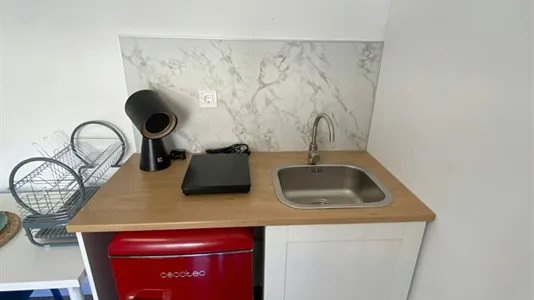 Rooms in Manises - photo 5