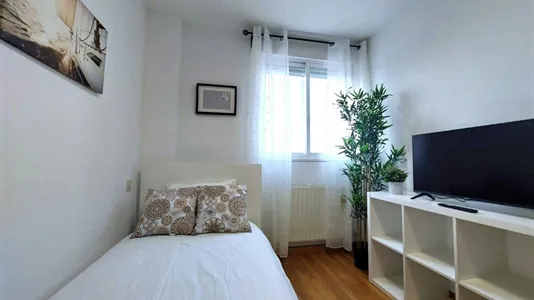 Rooms in Coslada - photo 6