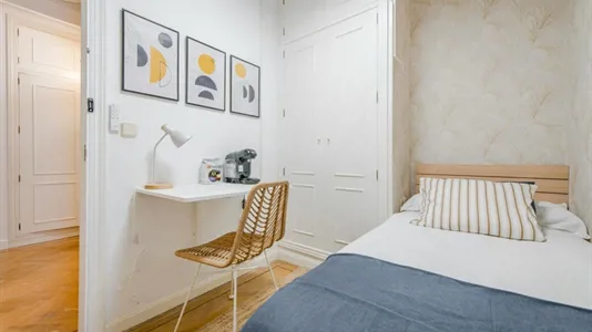 Rooms in Madrid Moncloa-Aravaca - photo 2