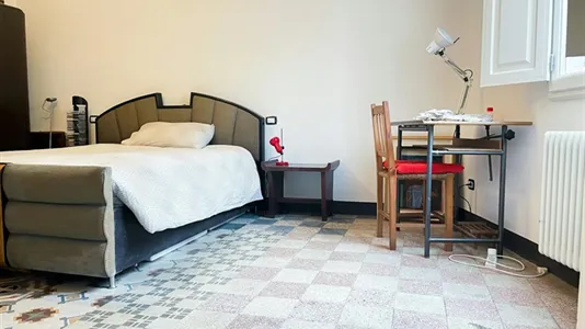 Rooms in Florence - photo 8