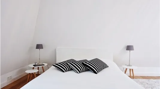 Houses in Hamburg Nord - photo 6