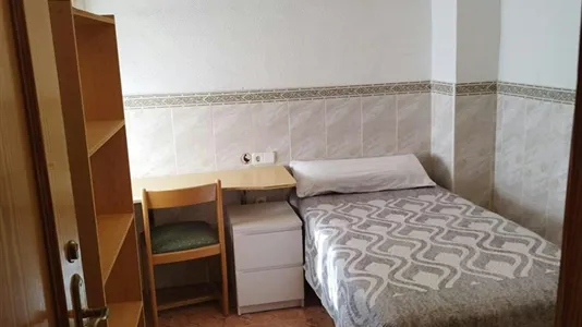 Rooms in Murcia - photo 3