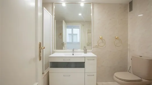 Rooms in Valencia Extramurs - photo 7