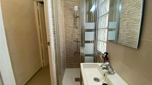 Rooms in Madrid Retiro - photo 5