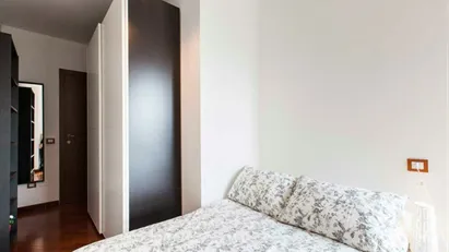 Room for rent in Milano Zona 9 - Porta Garibaldi, Niguarda, Milan