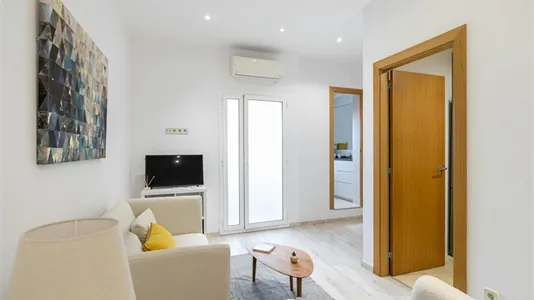 Apartments in Barcelona Eixample - photo 5