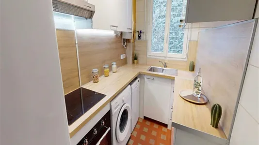 Rooms in Paris 16ème arrondissement (South) - photo 5